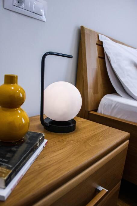 8Ight Apartman Brassó Kültér fotó