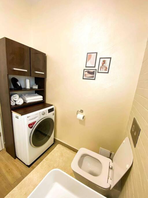 8Ight Apartman Brassó Kültér fotó