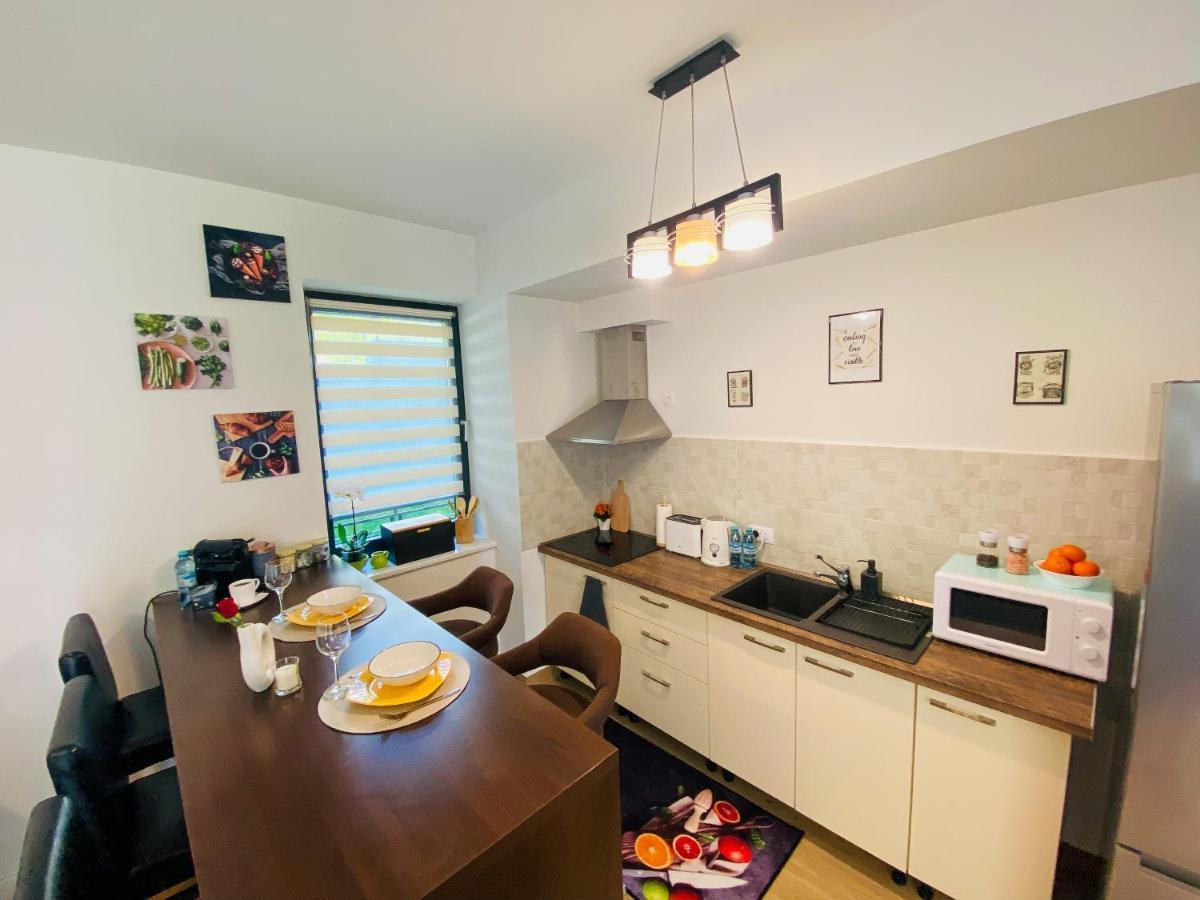 8Ight Apartman Brassó Kültér fotó